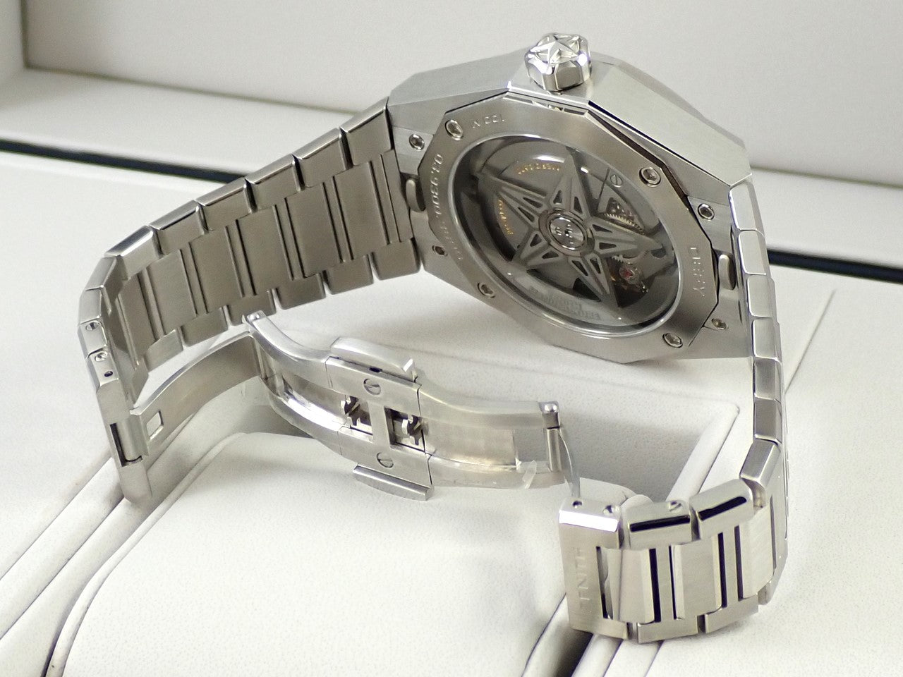 Zenith Defy Skyline &lt;Warranty, Box, etc.&gt;