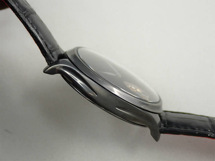 H.モーザー エンデバー トゥールビヨン Ref.1804-1206 ベンタブラック文字盤 美品 M7M3SA8Y