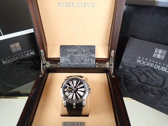 Roger Dubuis Excalibur Ref.EX45-77-90-00/09R01/B Black Dial Used excalibur-2