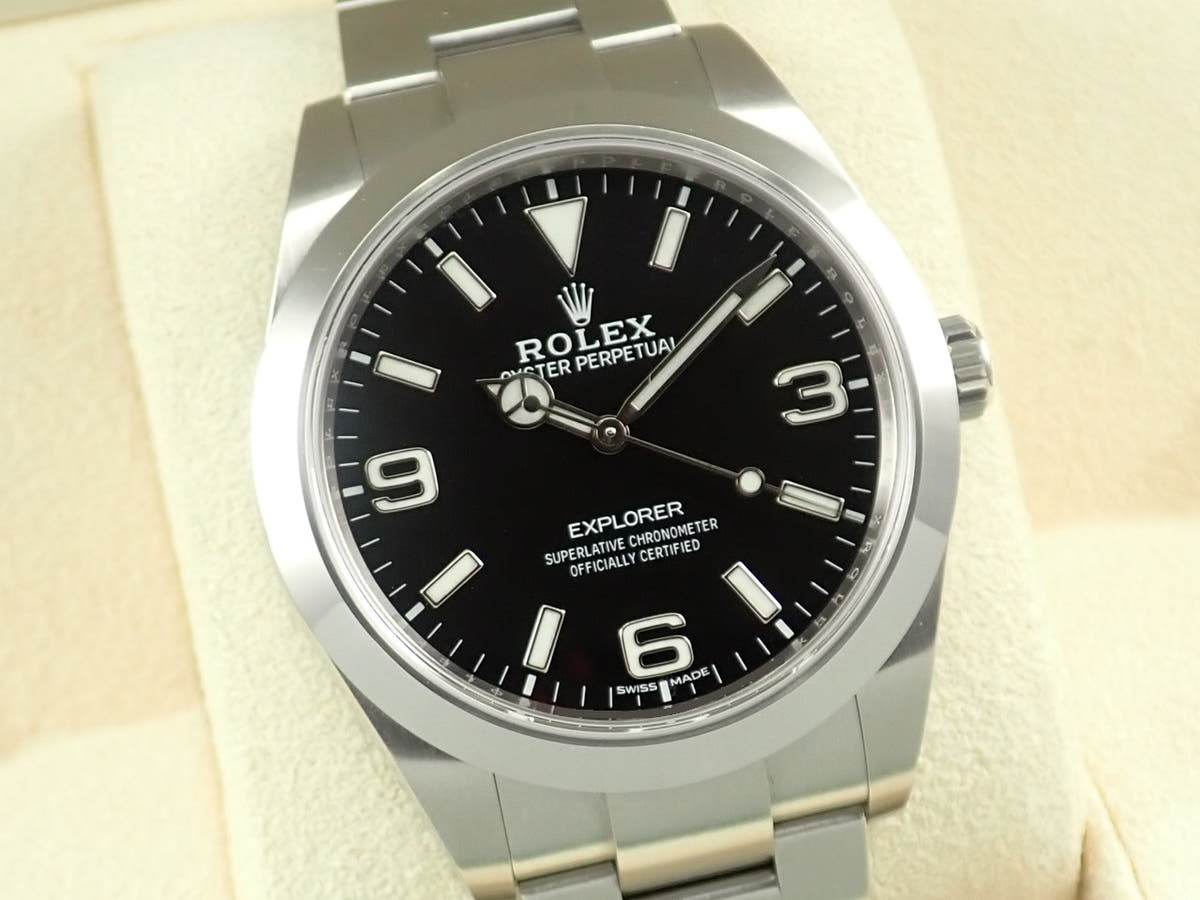 ロレックス エクスプローラー Ref.214270 ブラック文字盤 中古 M7148798