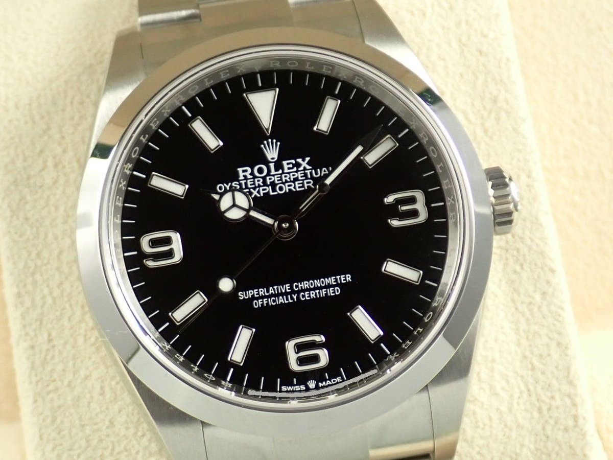 ロレックス エクスプローラーI Ref.124270 ブラック文字盤 極美品 HS2V0P45