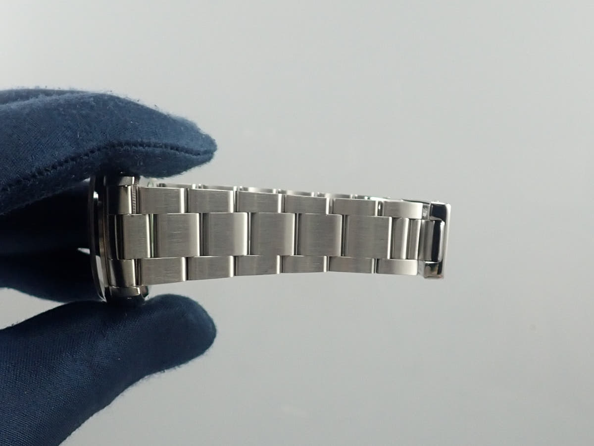 ロレックス エクスプローラーI Ref.14270 ブラック文字盤 中古 JVF58719