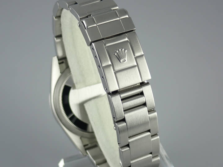ロレックス エクスプローラーI Ref.114270 ブラック文字盤 中古 explorer-182