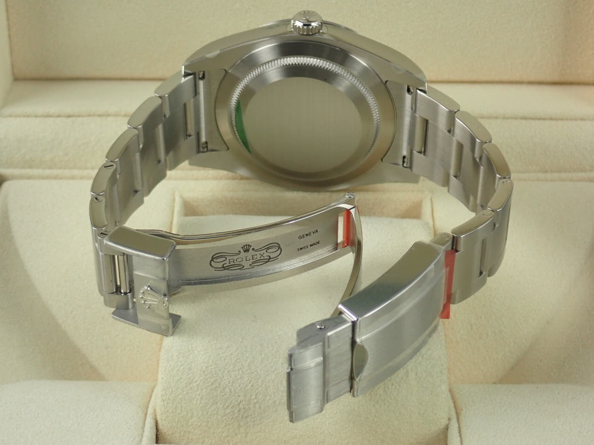 ロレックス エクスプローラー Ref.214270 ブラック文字盤 極美品 explorer-242-2