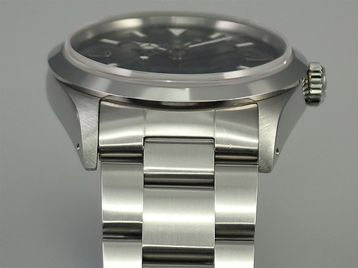 ロレックス エクスプローラーI Ref.14270 ブラック文字盤 中古 YMYK9KVR