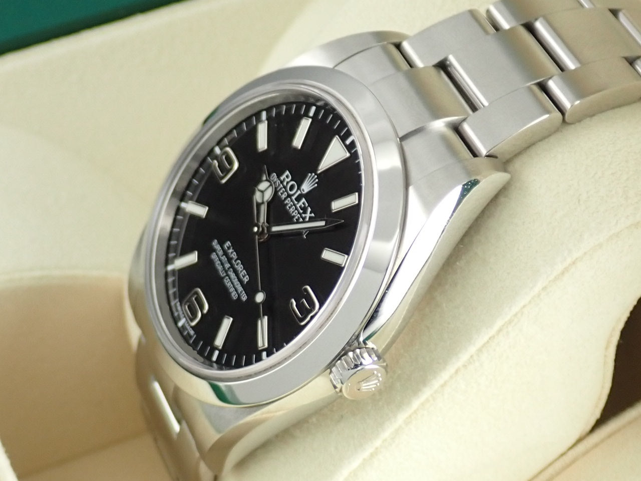 Rolex Explorer Ref.214270