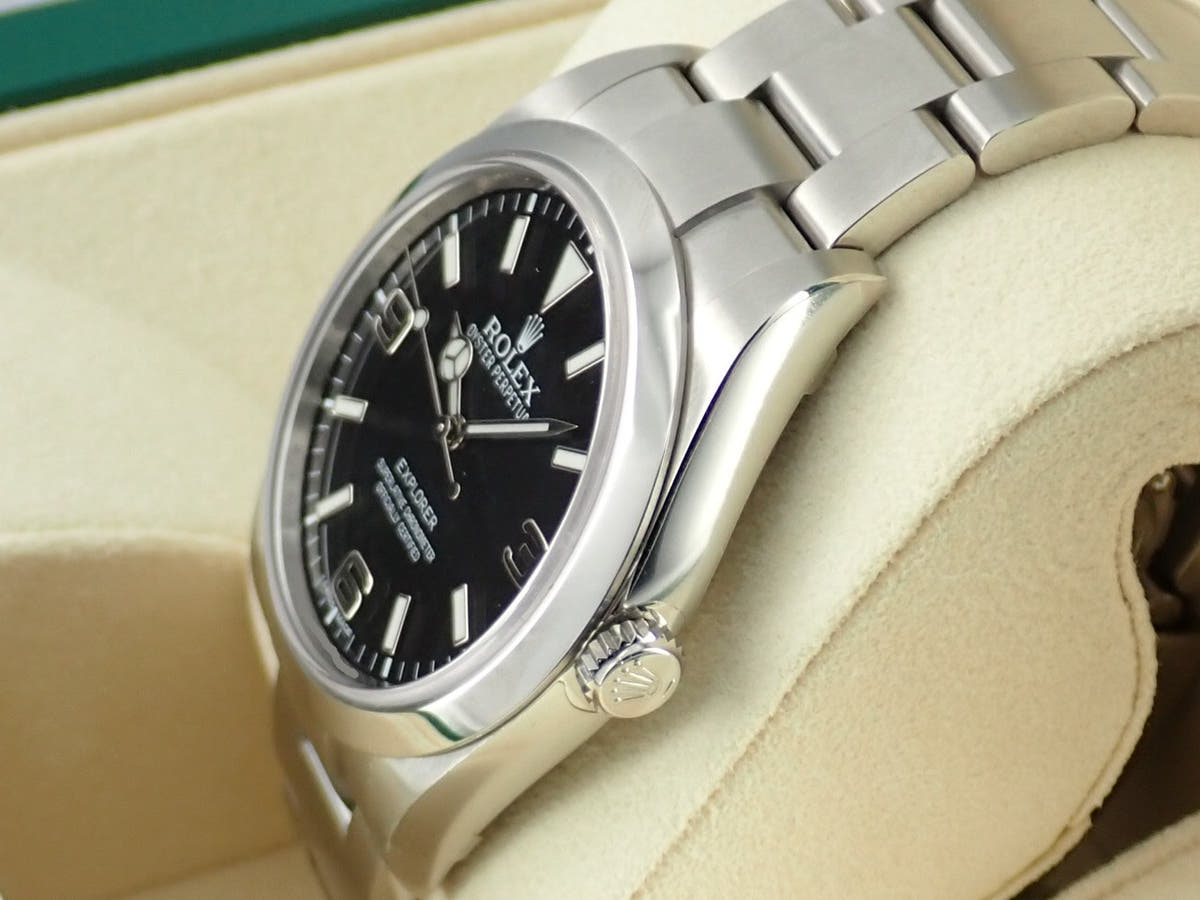 ロレックス エクスプローラー Ref.214270 ブラック文字盤 未使用 explorer-252