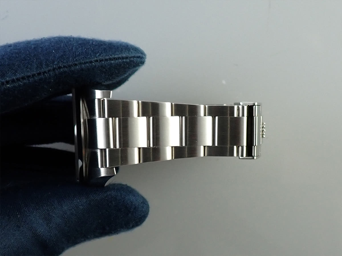 ロレックス エクスプローラーI Ref.214270 ブラック文字盤 中古 W2737302