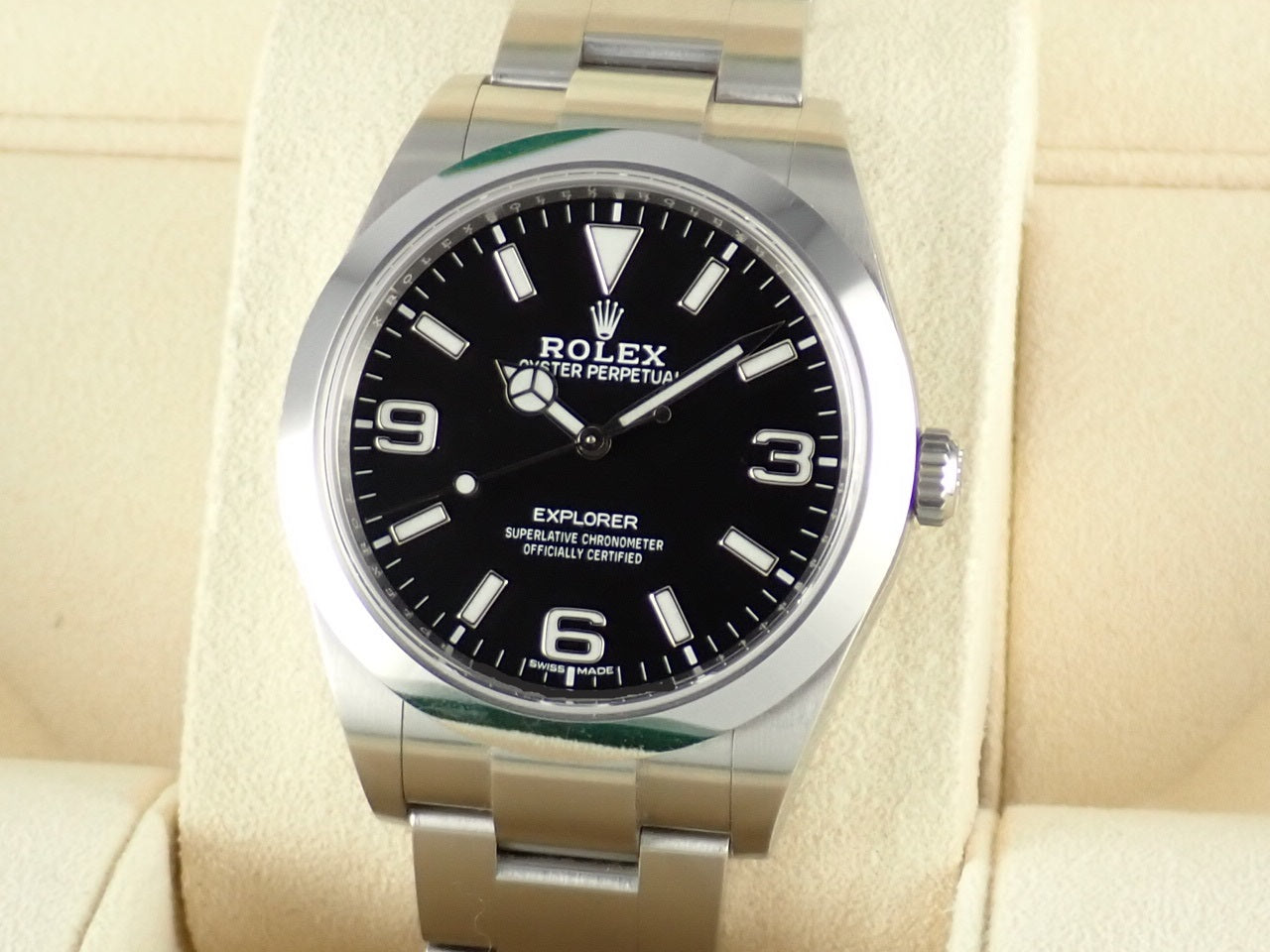 Rolex Explorer Ref.214270