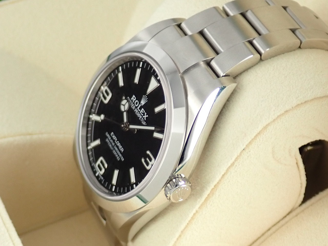 Rolex Explorer Ref.214270