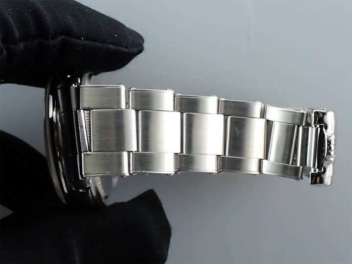 ロレックス エクスプローラーI Ref.1016 ブラック文字盤 中古 22UPW9TJ