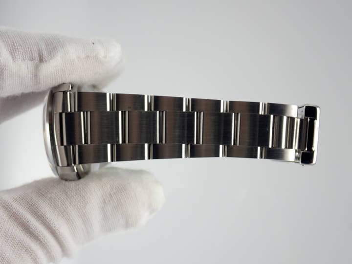 ロレックス エクスプローラーI Ref.14270 ブラック文字盤 中古 explorer-282