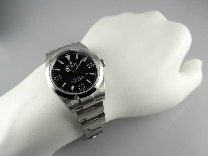 ロレックス エクスプローラー Ref.214270 ブラック文字盤 美品 explorer-285
