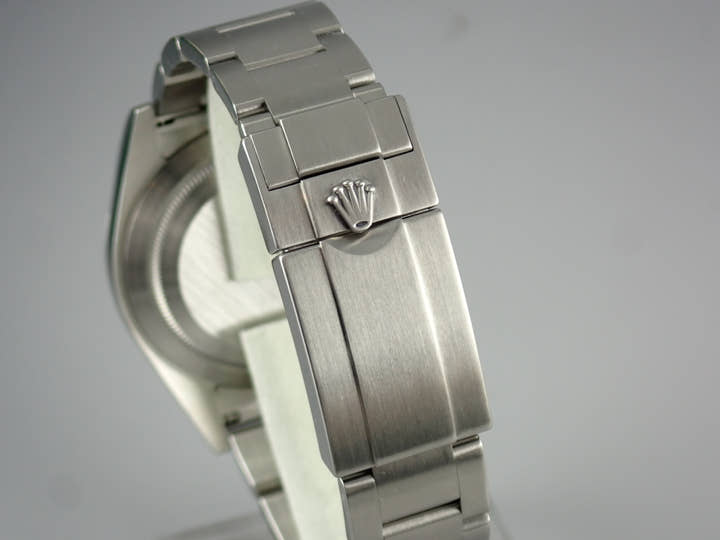ロレックス エクスプローラー Ref.214270 ブラック文字盤 美品 explorer-285