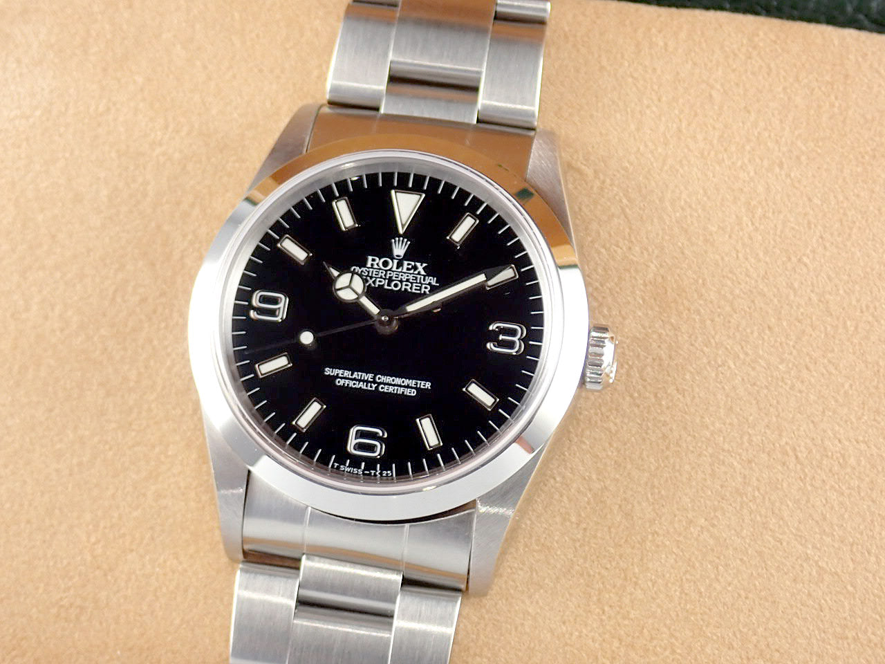 Rolex Explorer I T serial number &lt;Warranty, box, etc.&gt;