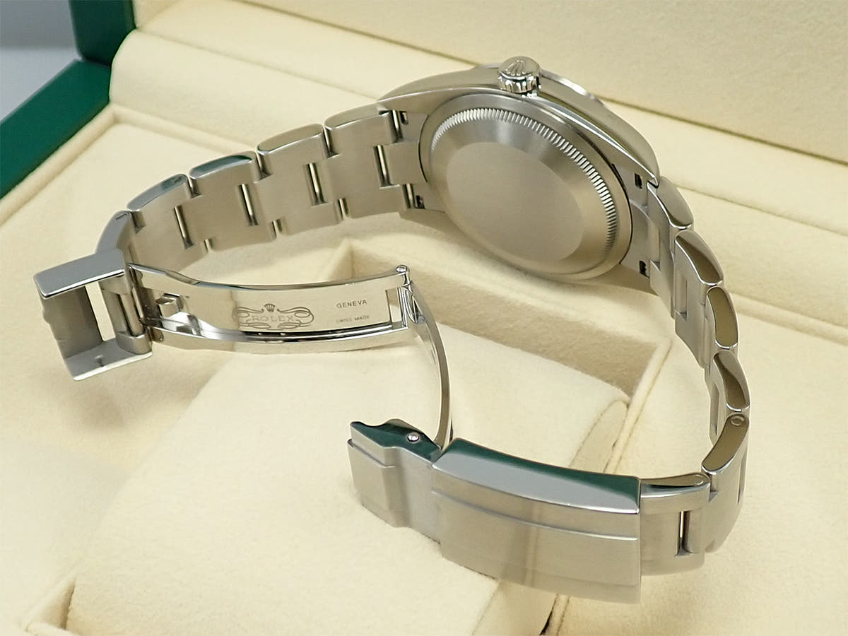 ロレックス エクスプローラーI Ref.124270 ブラック文字盤 中古 VZPWPU96