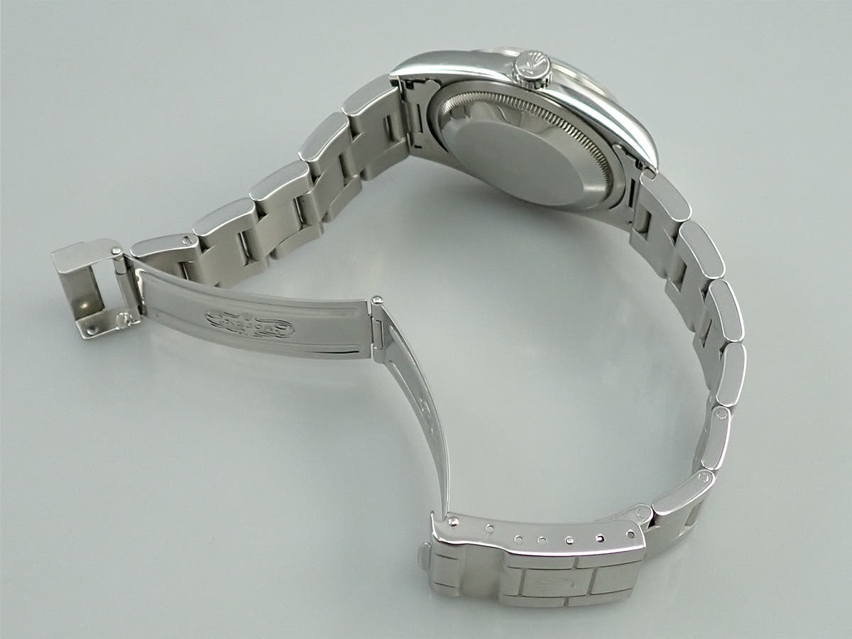 ロレックス エクスプローラーI Ref.14270 ブラック文字盤 中古 2JLCFAXP