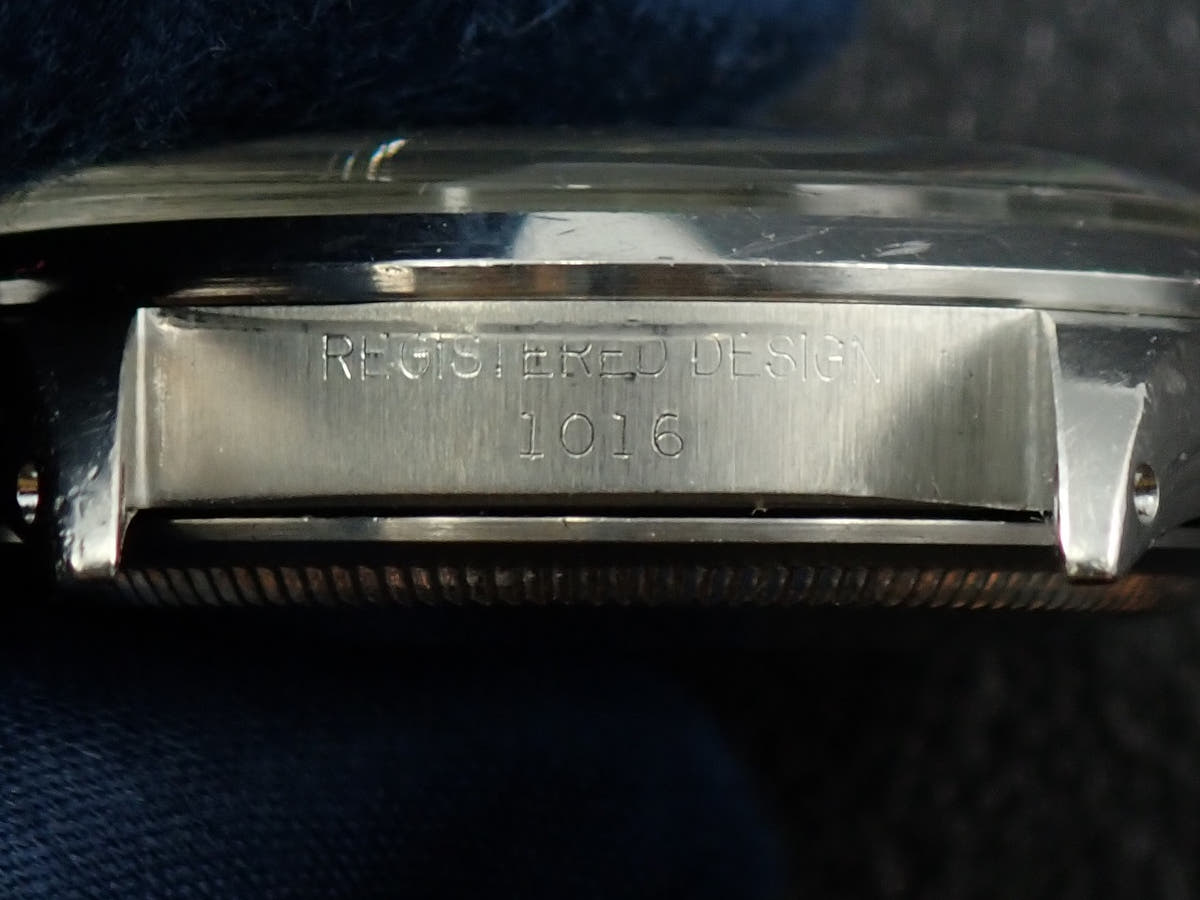 ロレックス エクスプローラーI Ref.1016 ブラック文字盤 中古 6M83F8CR