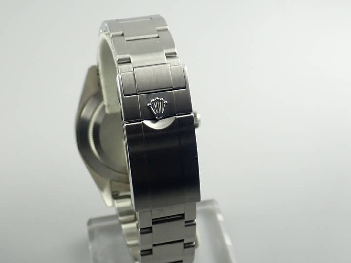 ロレックス エクスプローラー Ref.214270 ブラック文字盤 美品 explorer-321