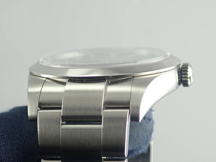 ロレックス エクスプローラー Ref.214270 ブラック文字盤 美品 explorer-321