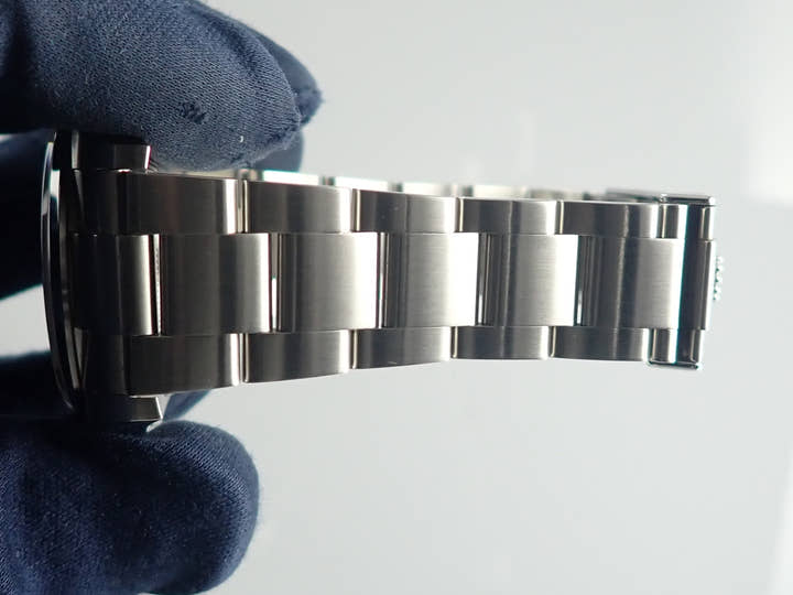 ロレックス エクスプローラー Ref.214270 ブラック文字盤 美品 explorer-321