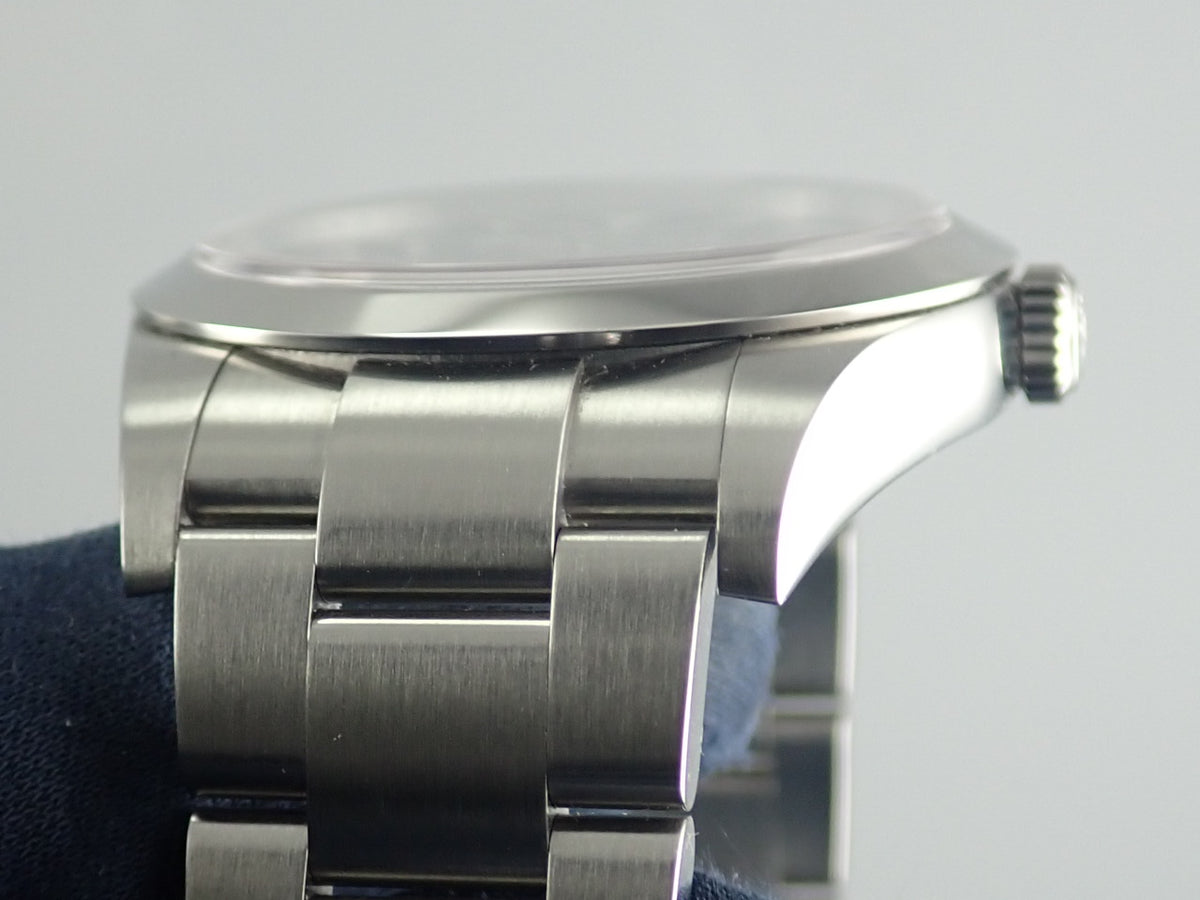 ロレックス エクスプローラー Ref.214270 ブラック文字盤 中古 3P0E96ZI