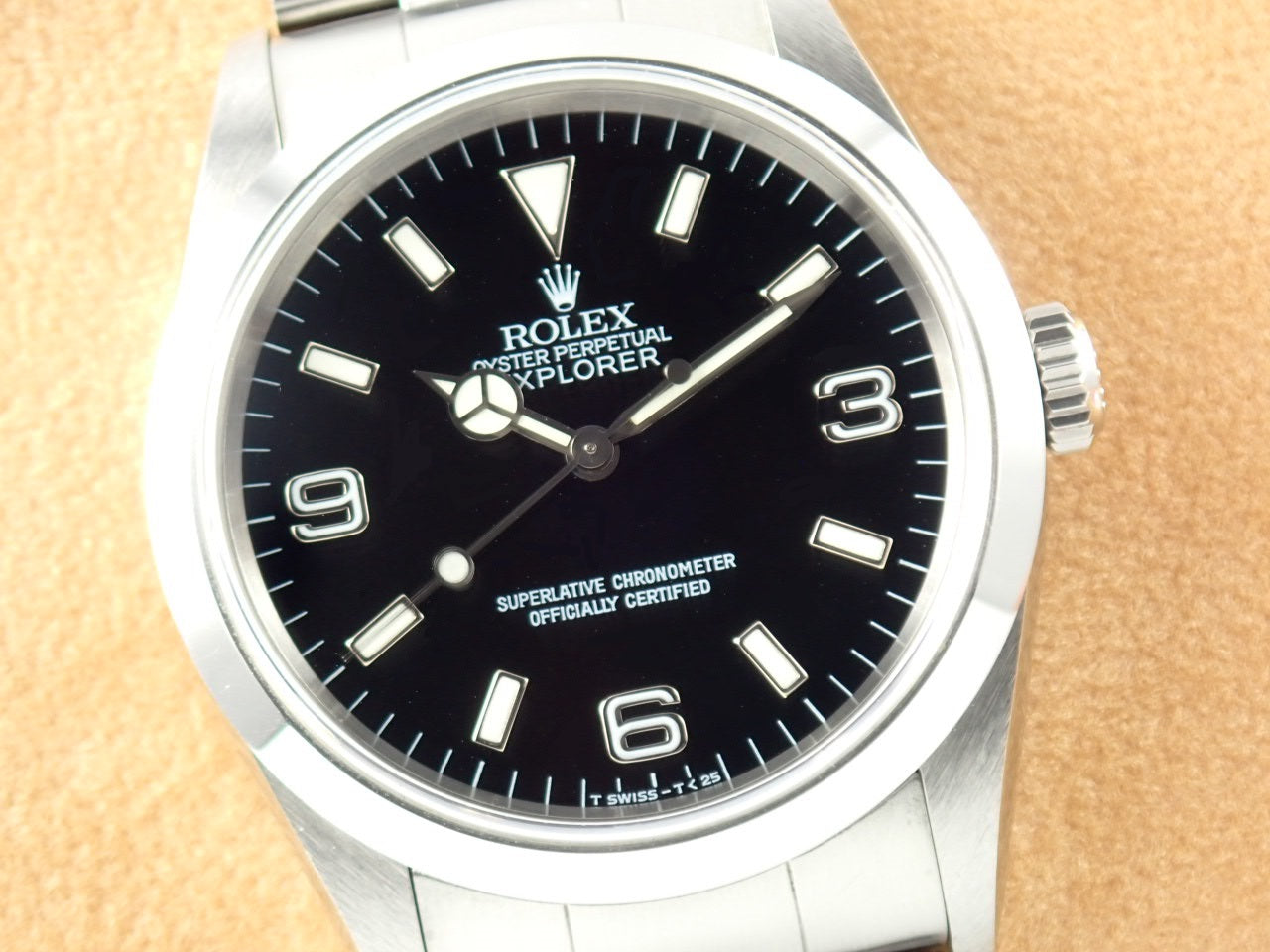 Rolex Explorer I T serial number &lt;Warranty, box, etc.&gt;