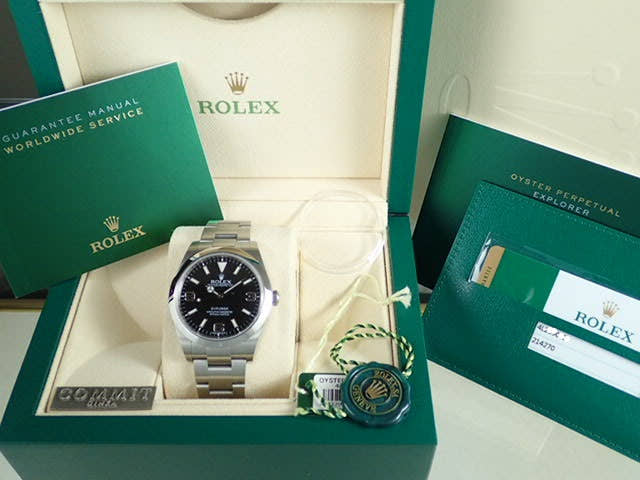 ロレックス エクスプローラー Ref.214270 ブラック文字盤 中古 explorer-35