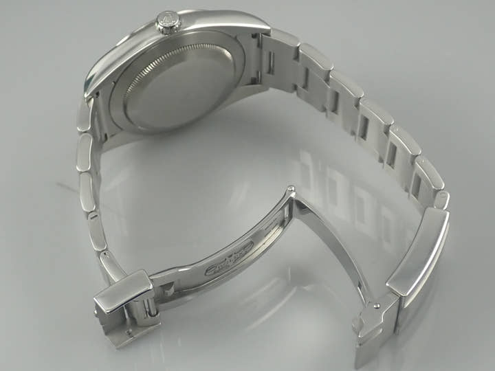 ロレックス エクスプローラー Ref.214270 ブラック文字盤 中古 explorer-354