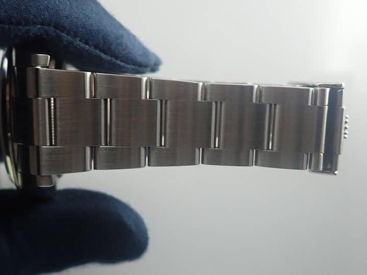 ロレックス エクスプローラー Ref.214270 ブラック文字盤 中古 explorer-354