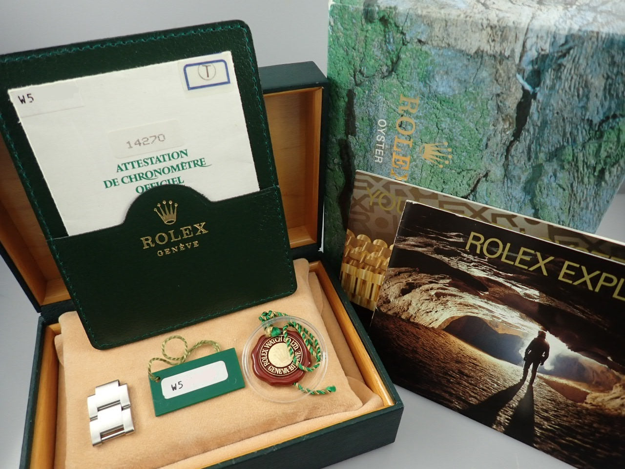 Rolex Explorer I W serial number &lt;Warranty, box, etc.&gt;