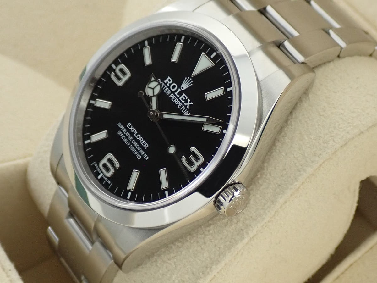 ロレックス エクスプローラーI Ref.214270 ブラック文字盤 美品 2XJL24M8
