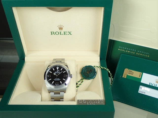 ロレックス エクスプローラー Ref.214270 ブラック文字盤 中古 explorer-41