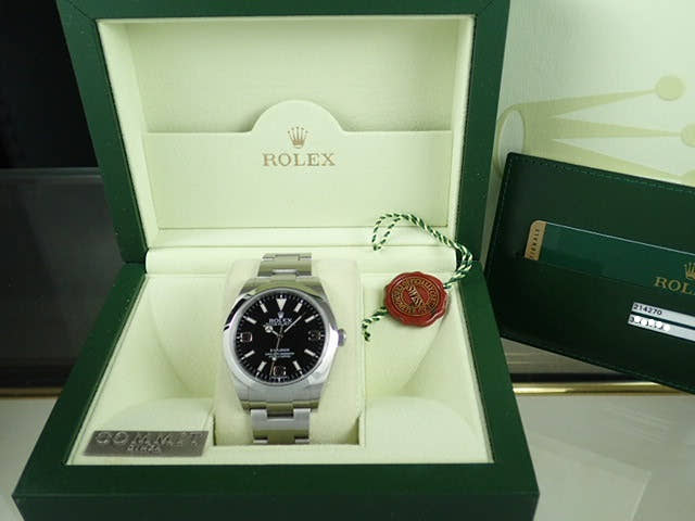 ロレックス エクスプローラー Ref.214270 ブラック文字盤 中古 explorer-48