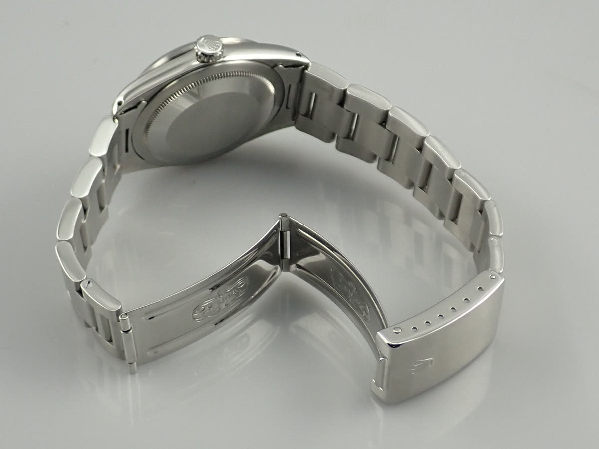 ロレックス エクスプローラーI Ref.1016 ブラック文字盤 中古 KZ6HM48C