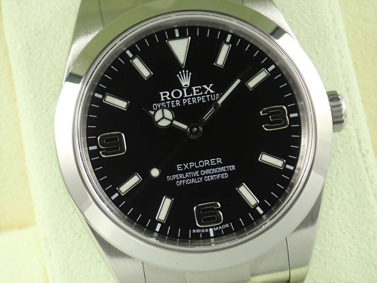 ロレックス エクスプローラーI Ref.214270 ブラック文字盤 中古 P5YWS5A8