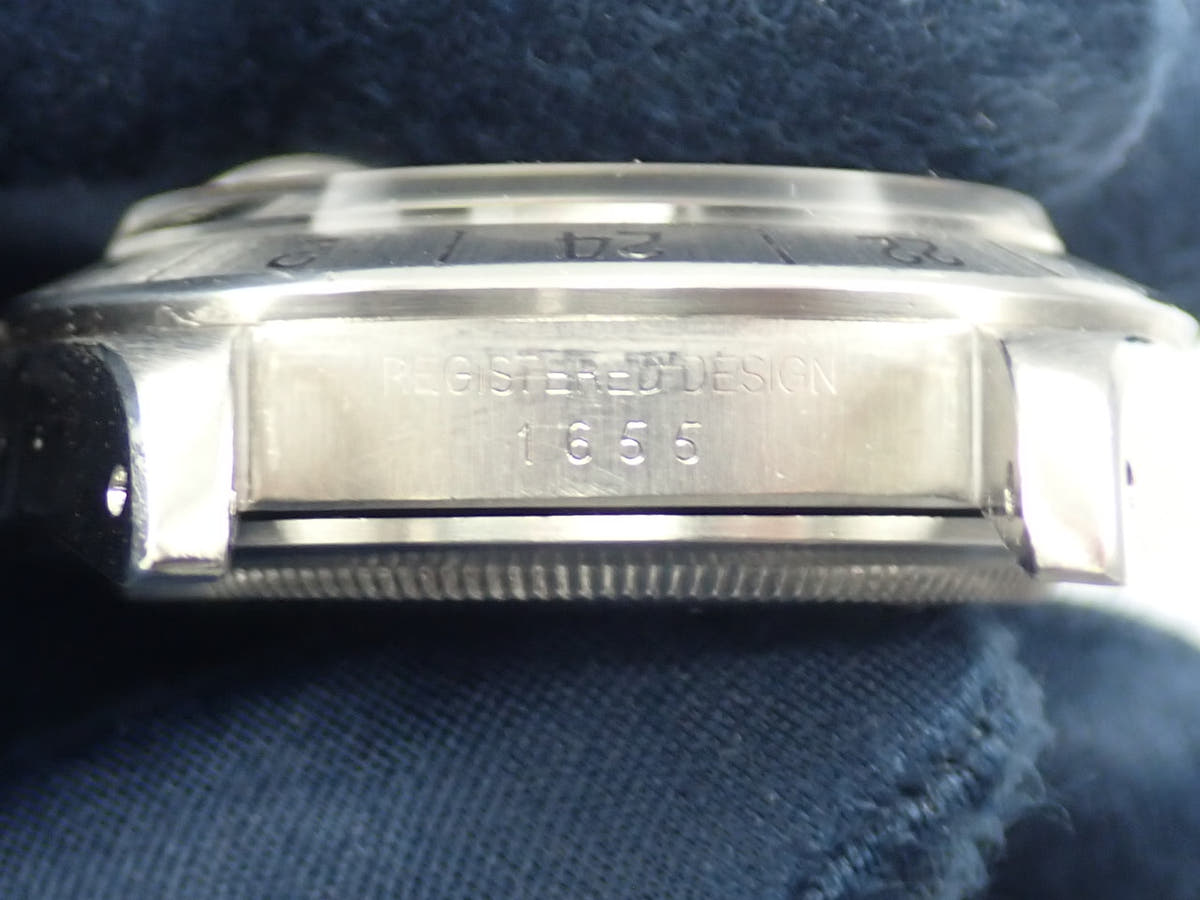 ロレックス エクスプローラーII Ref.1655 ブラック文字盤 中古 XKF99P43