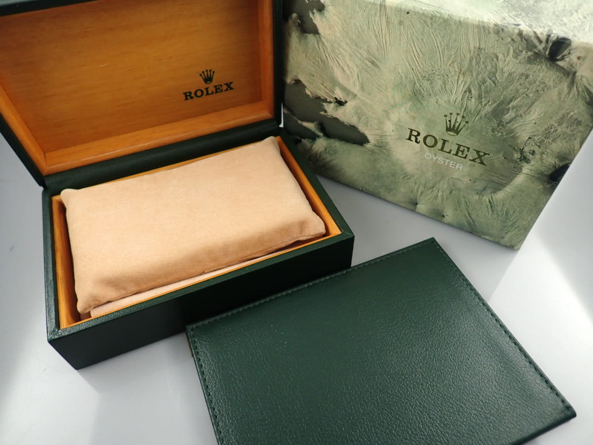 ロレックス エクスプローラーII Ref.16550 ホワイト文字盤 中古 explorer2-157