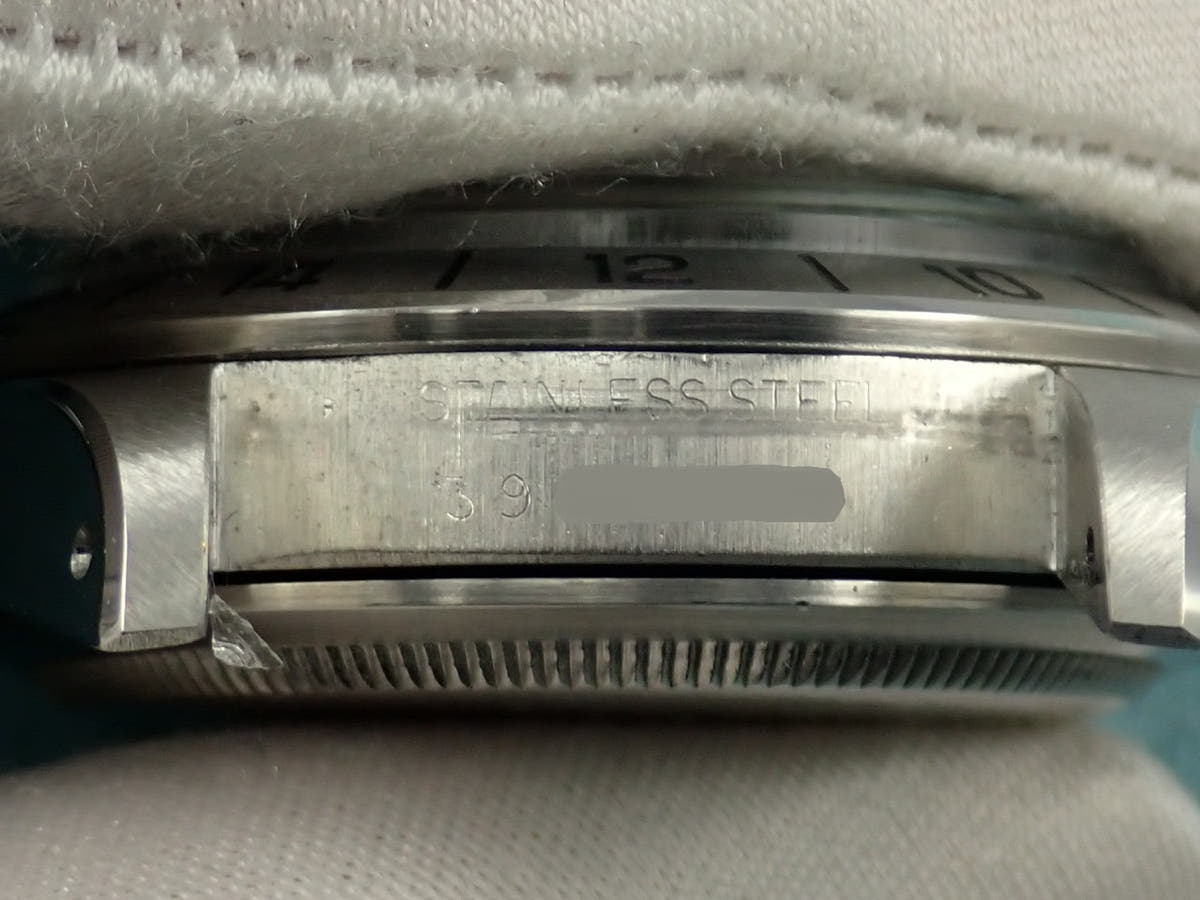 ロレックス エクスプローラーII Ref.1655 ブラック文字盤 中古 Y78W1701