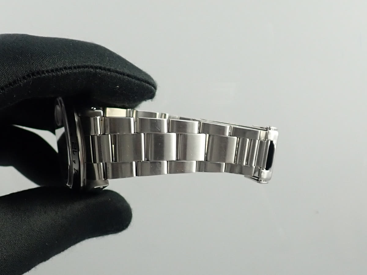 ロレックス エクスプローラーII Ref.16550 ホワイト文字盤 中古 9PT32HRR