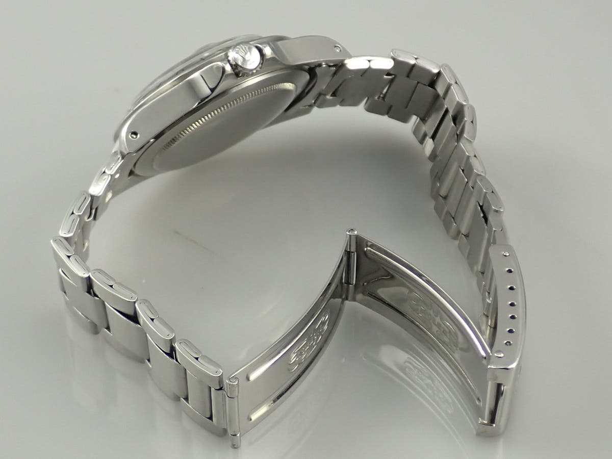 ロレックス エクスプローラーII Ref.1655 ブラック文字盤 中古 3M839512