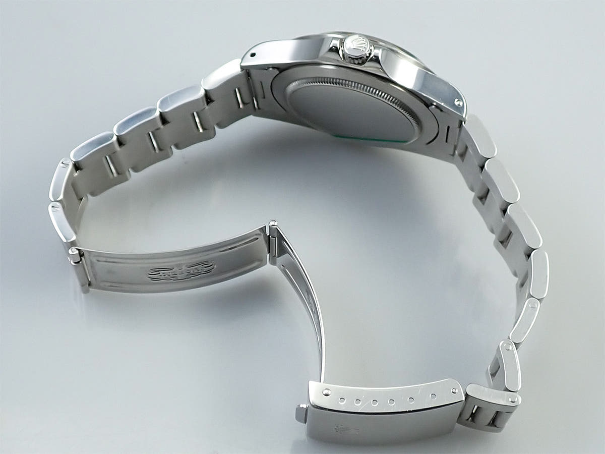 ロレックス エクスプローラーII Ref.1655 ブラック文字盤 中古 0LY8UVA1