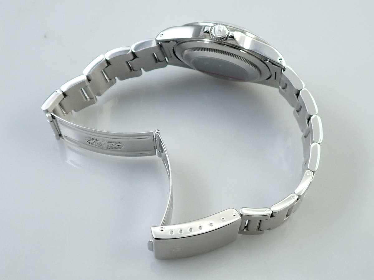ロレックス エクスプローラーII Ref.16570 ホワイト文字盤 中古 J7HAW9R9