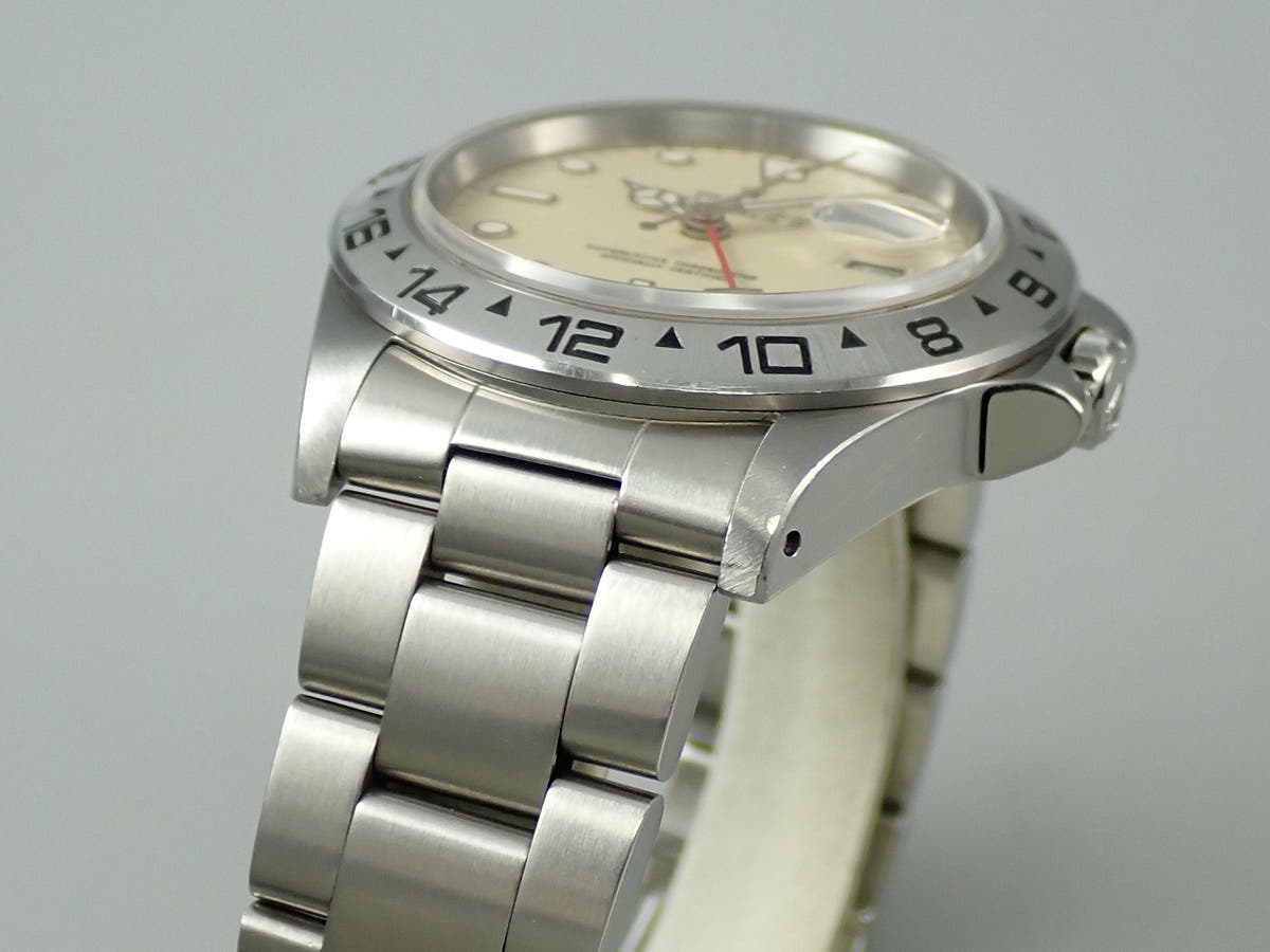 ロレックス エクスプローラーII Ref.16550 アイボリー文字盤 中古 ZRP5HUWF