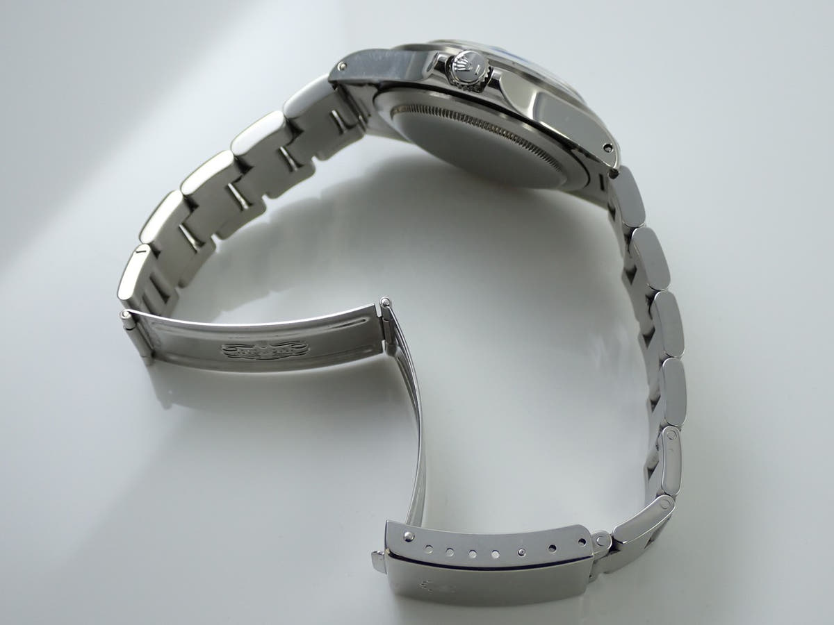ロレックス エクスプローラーII Ref.1655 ブラック文字盤 中古 A4049596