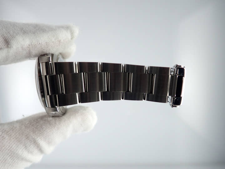 ロレックス エクスプローラーII Ref.16570 ホワイト文字盤 中古 explorer2-72