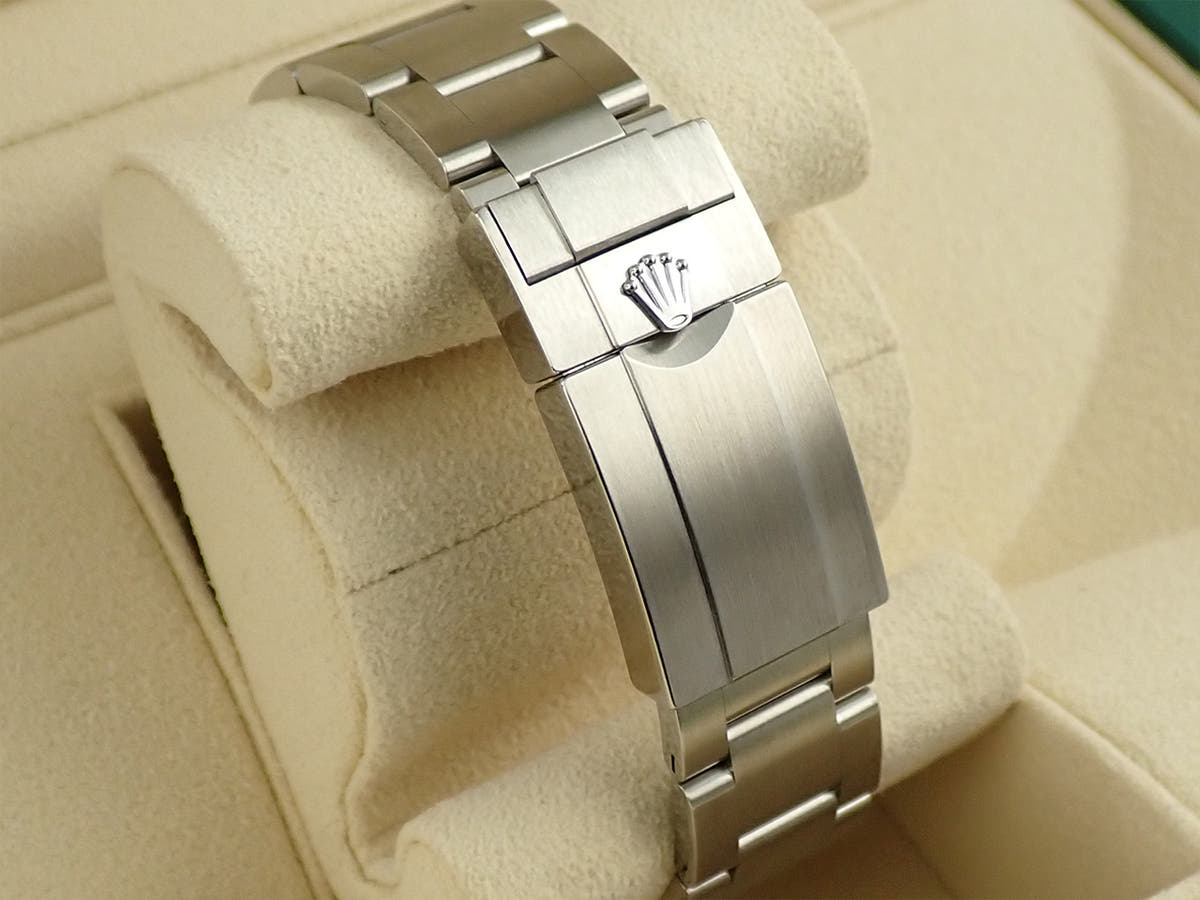 ロレックス エクスプローラー40 Ref.224270 ブラック文字盤 未使用 YM1U6WJ0