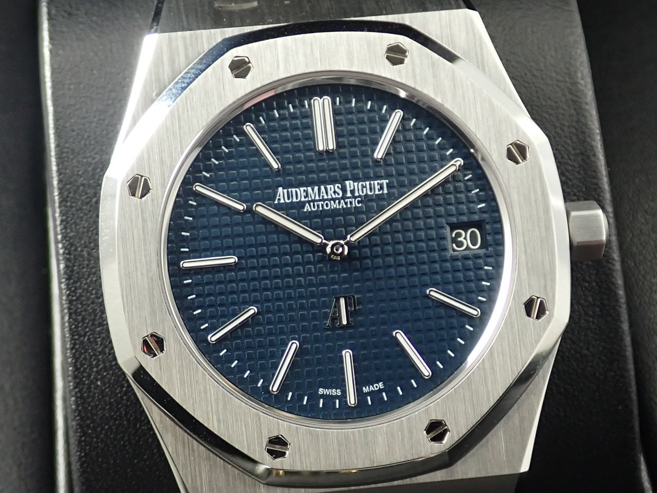 Audemars Piguet Royal Oak Extra Thin &lt;Warranty Box and Others&gt;