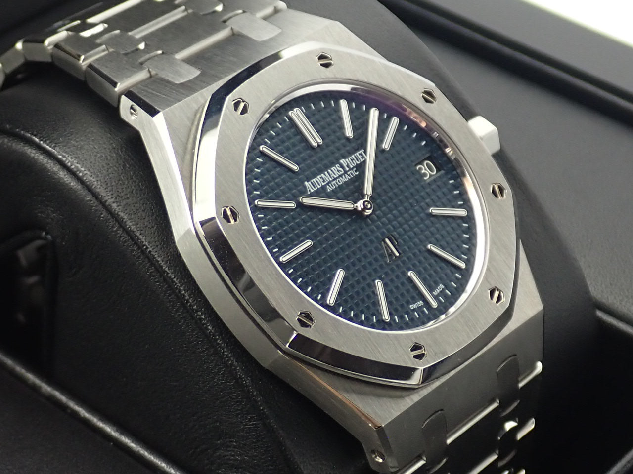 Audemars Piguet Royal Oak Extra Thin &lt;Warranty Box and Others&gt;