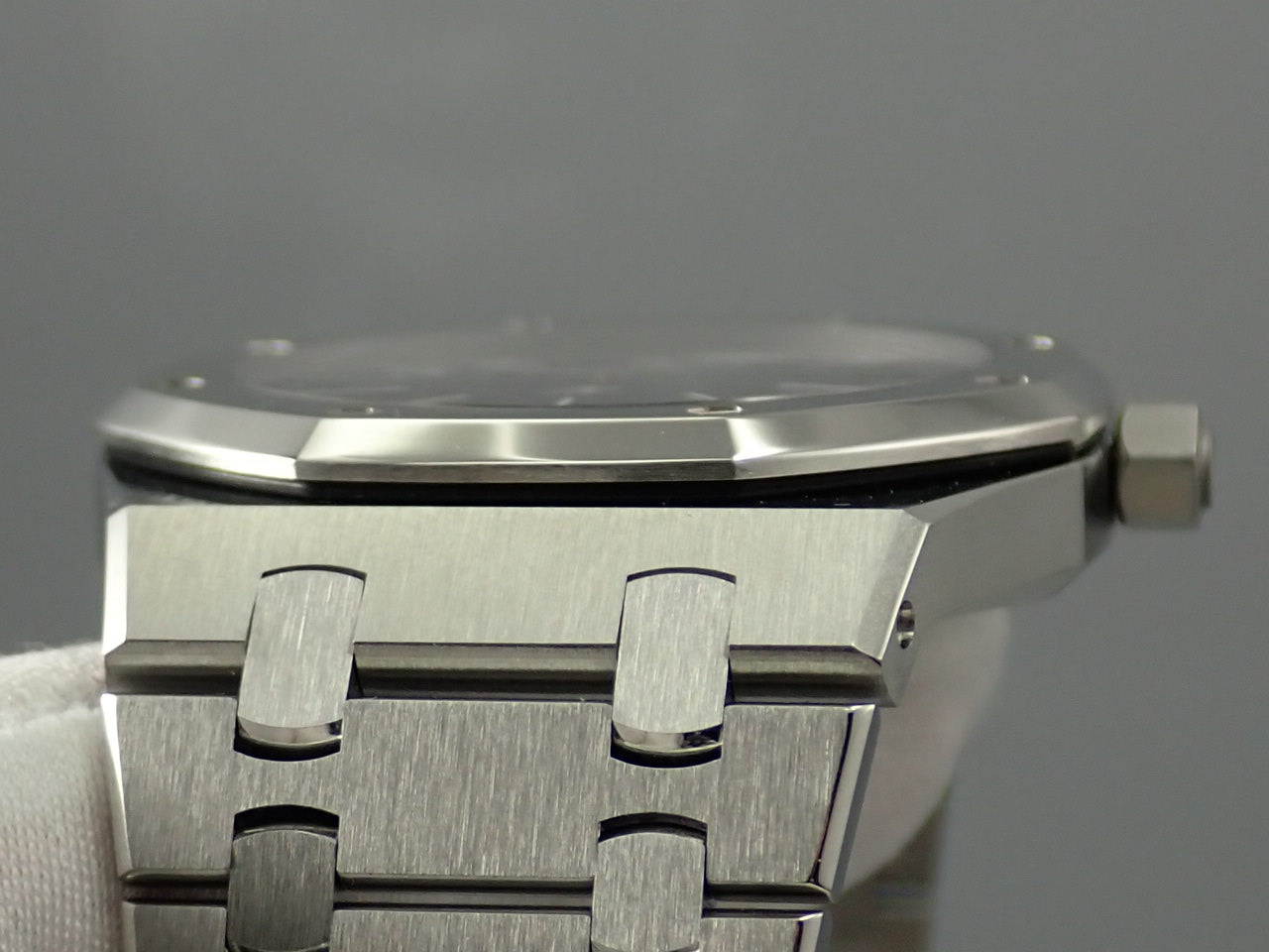 Audemars Piguet Royal Oak Extra Thin &lt;Warranty Box and Others&gt;